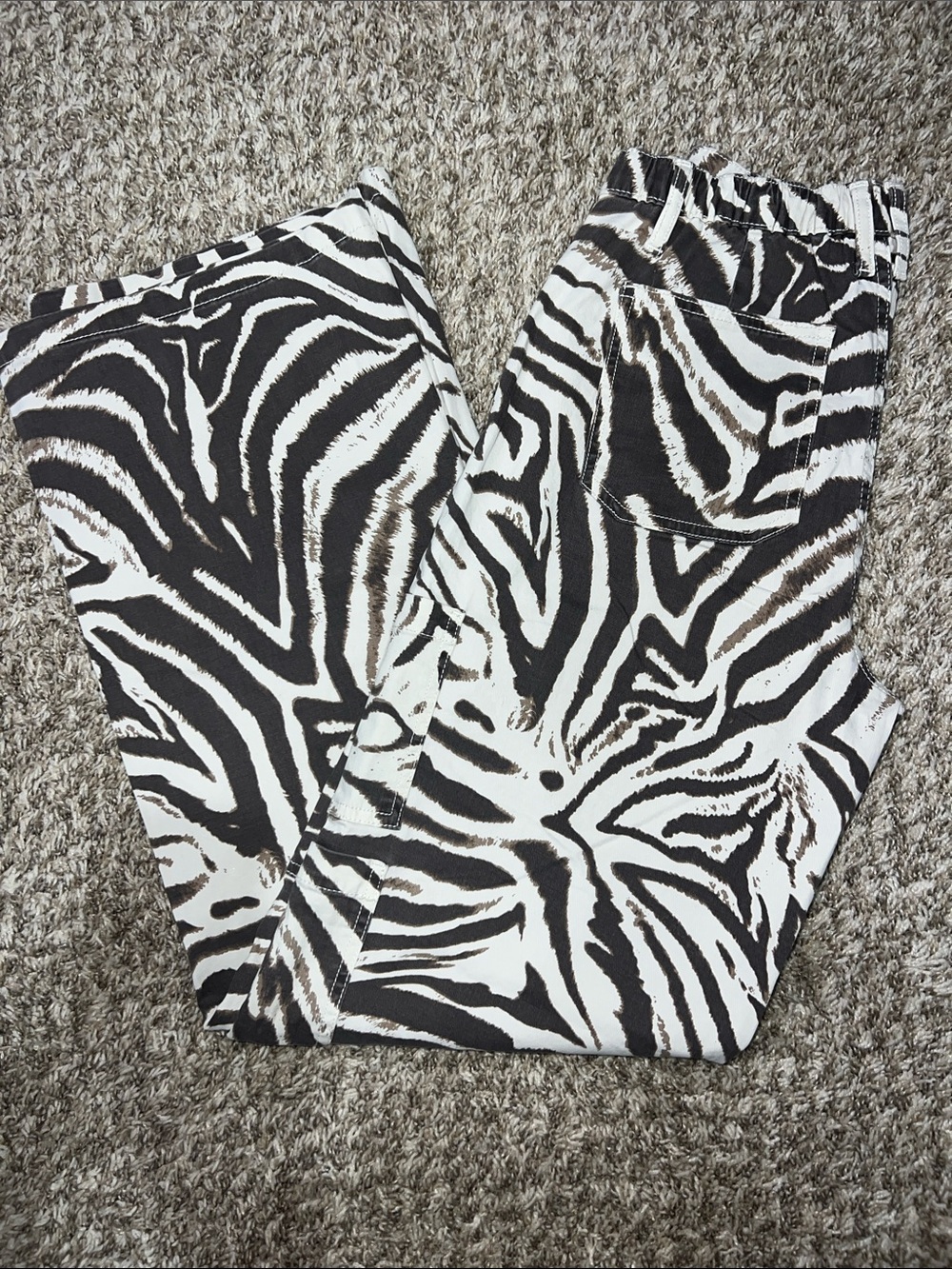 NWT! VIRAL Most Comfy EVER! No Boundaries Zebra Print Wide Leg Cargo Pants - Picture 14 of 15